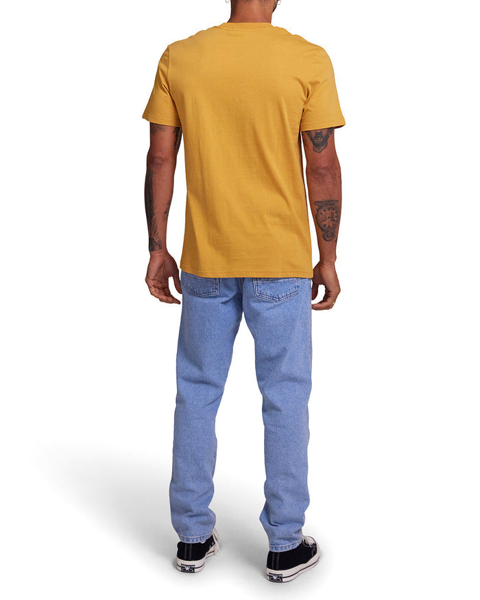 908 Tee - Honey Gold, view 2|Model