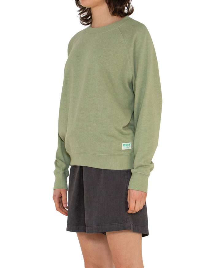 Aggie Hemp Crew (Oversized Fit) - Reseda, view 3|Model