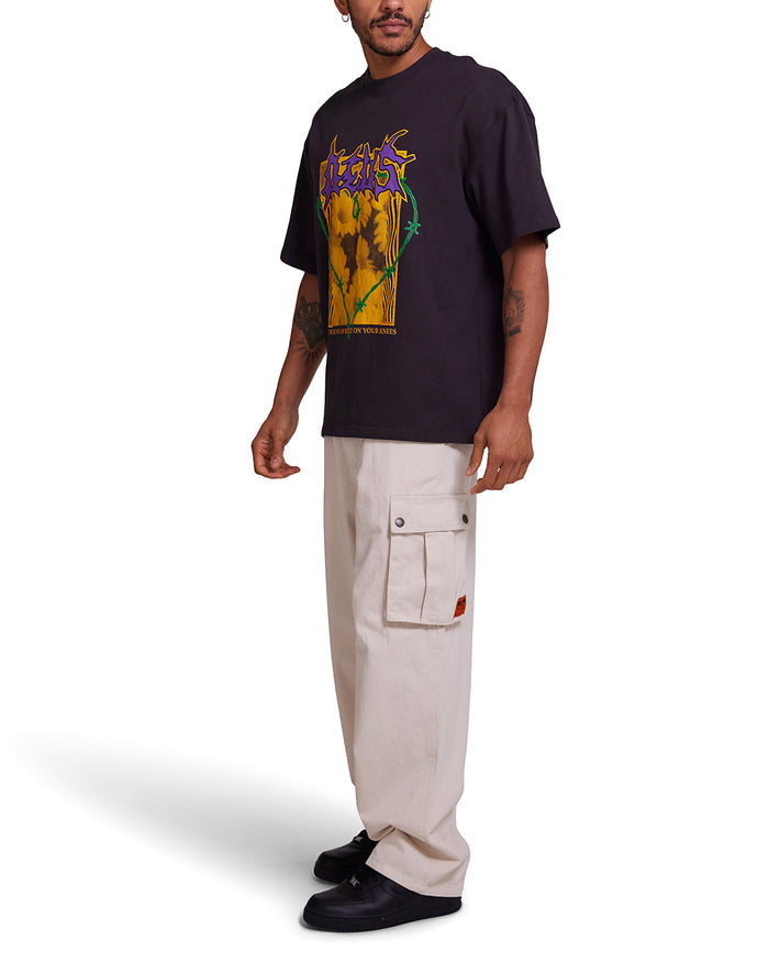 Breeze Tee - Anthracite, view 4|Model