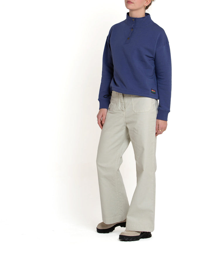 Brie Fleece - Bijou Blue, view 2|Model