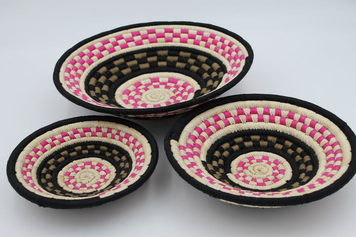 Colourfusion handwoven set of 3 wall art ( Pink and black)