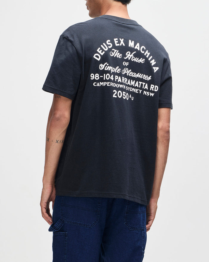 Drovers Dog Tee - Black, view 2|Model