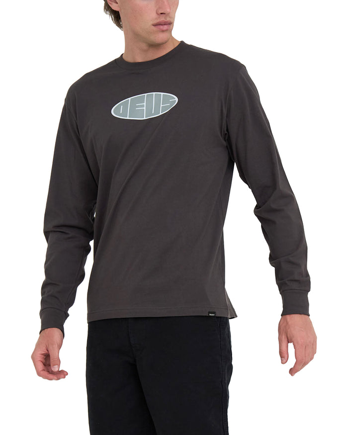 Eclipse Long Sleeve Tee - Anthracite, view 1|Model