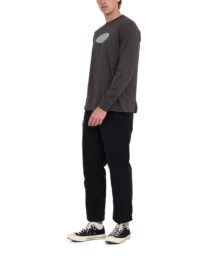 Eclipse Long Sleeve Tee - Anthracite, view 4|Model