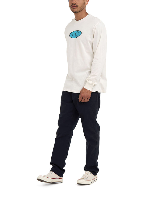 Eclipse Long Sleeve Tee - Vintage White, view 3|Model