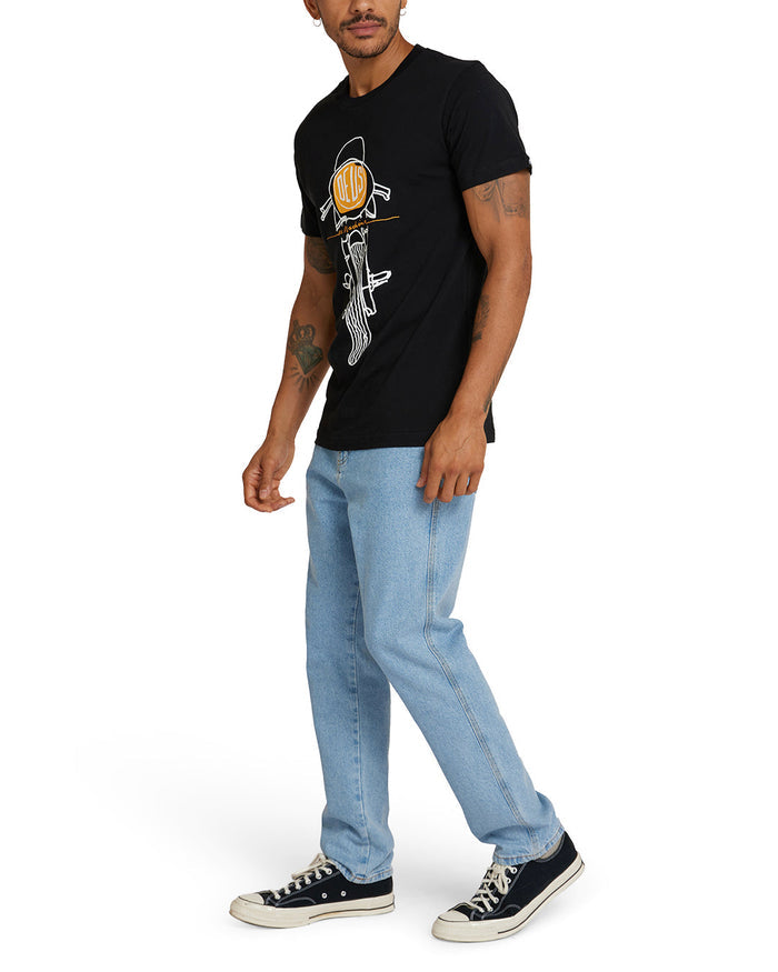 Frontal Matchless Tee - Black, view 3|Model