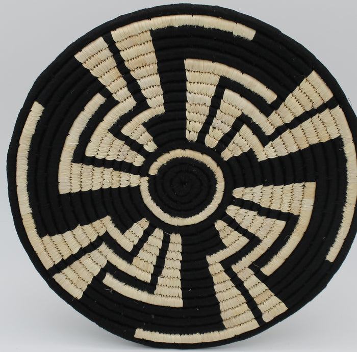 Handwoven Sabai Grass Table Mat — Black & Natural Geometric| Set of four