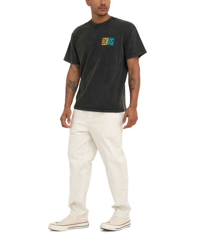 Lineup Tee - Anthracite, view 4|Model