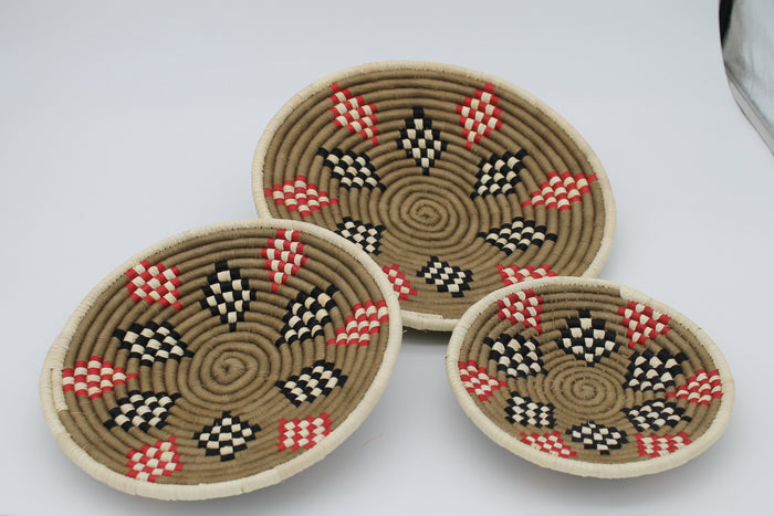 Multicoloured handwoven set of 3 wall art