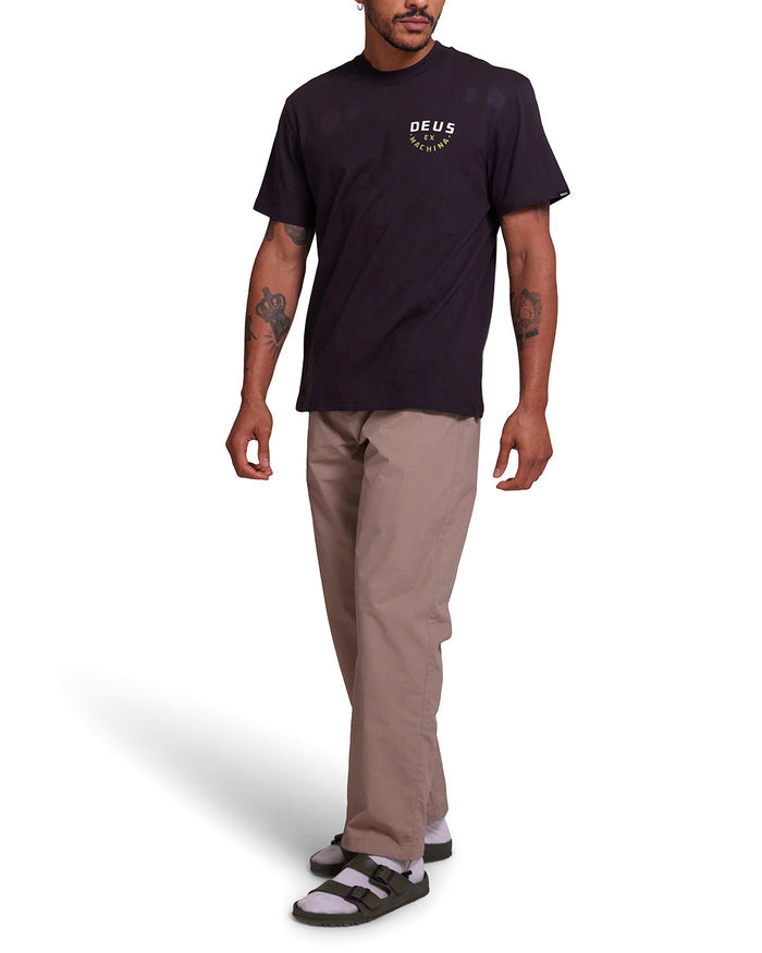 Out Doors Tee - Anthracite, view 3|Model