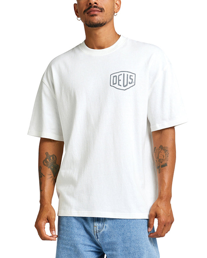 Oversized Tokyo Tee - Vintage White, view 1|Model