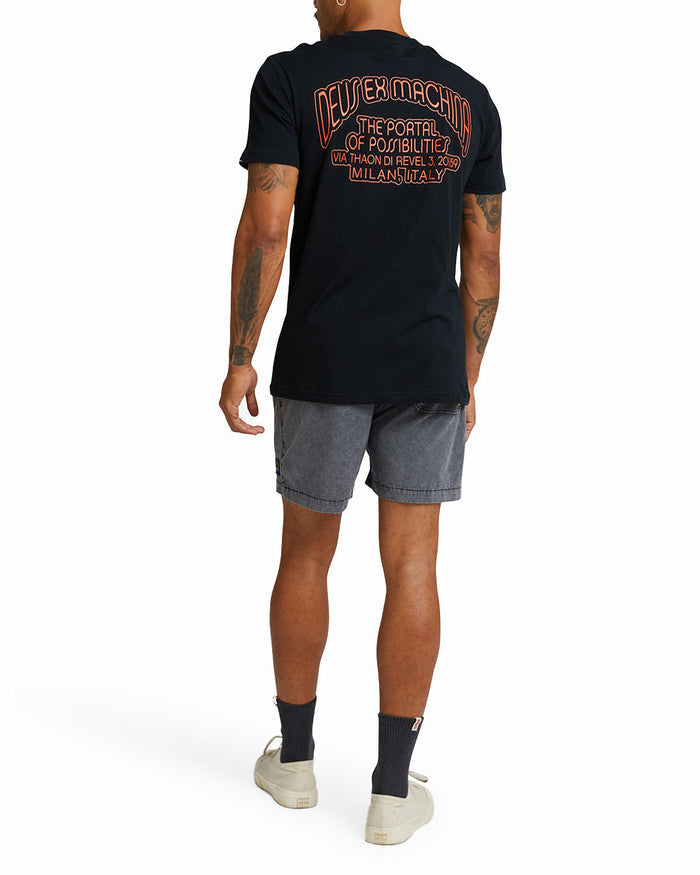 Pots Tee - Black, view 2|Model