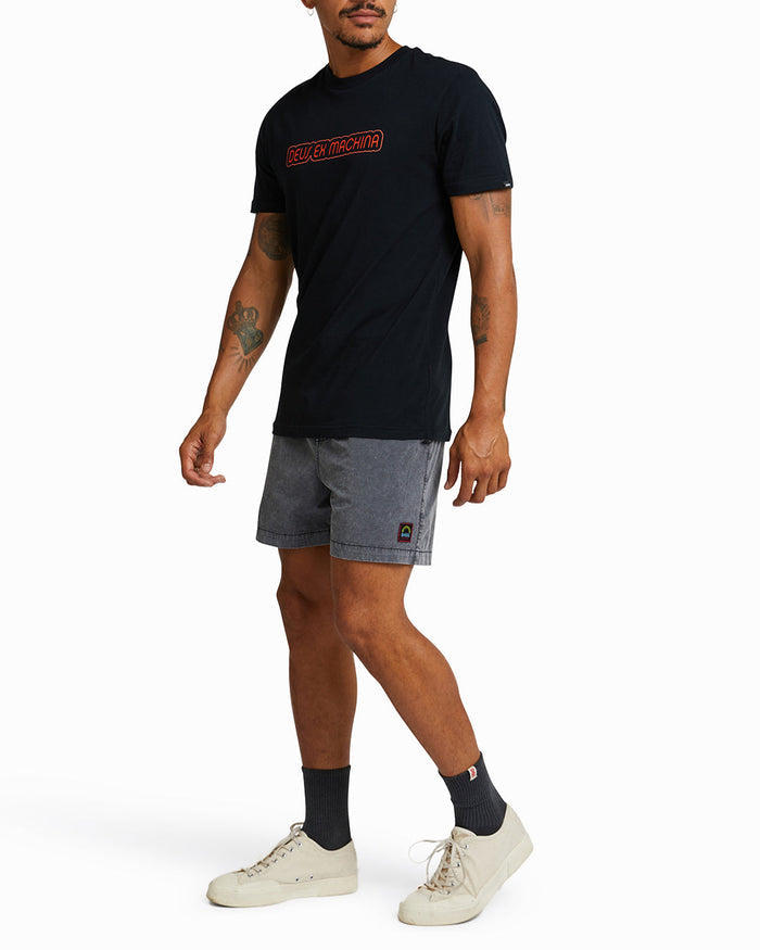 Pots Tee - Black, view 4|Model