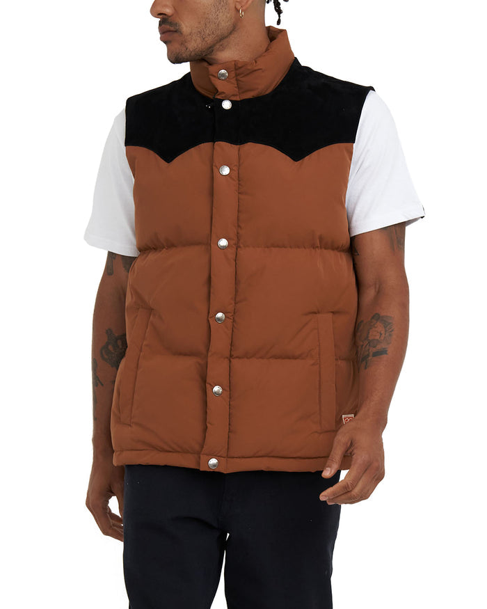 Scout Puffa Vest - Tan, view 1|Model