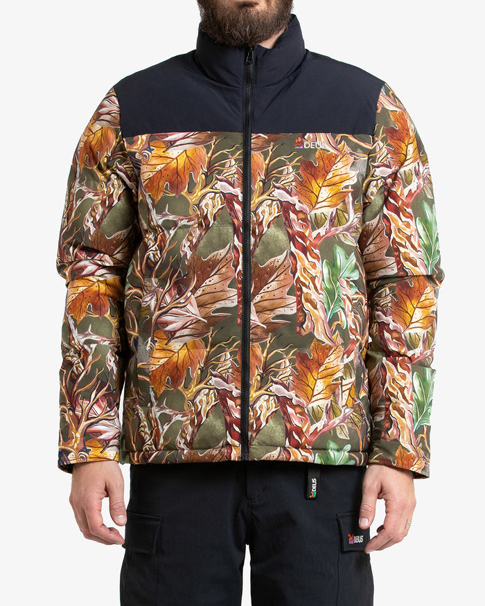 Scout Puffer Jacket - Leaf Camo, view 1|Model