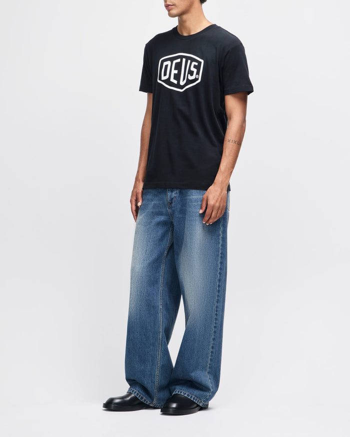 Shield Tee Black, view 6