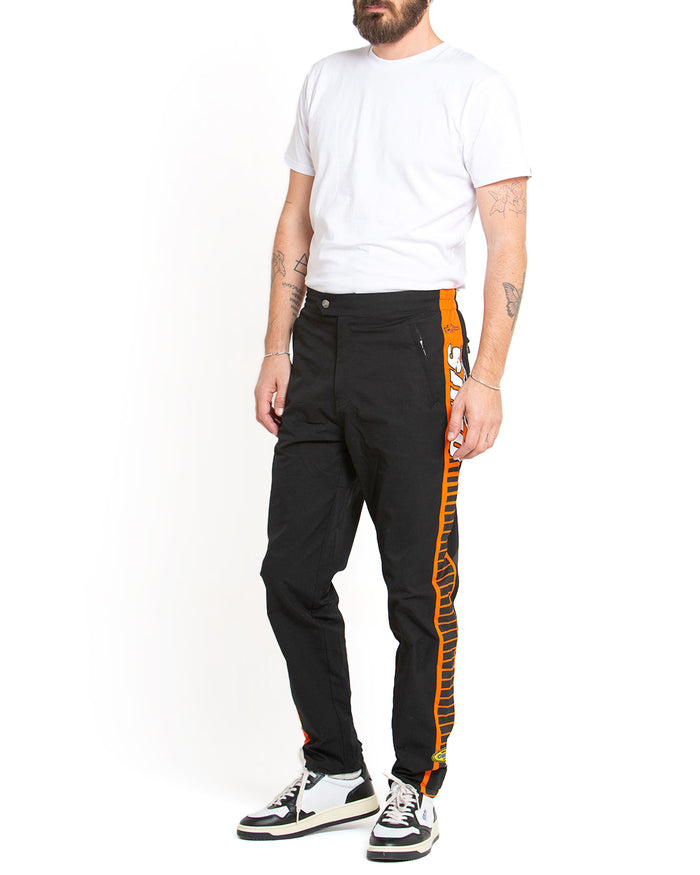 Team Racing Pant - Black, view 3|Model