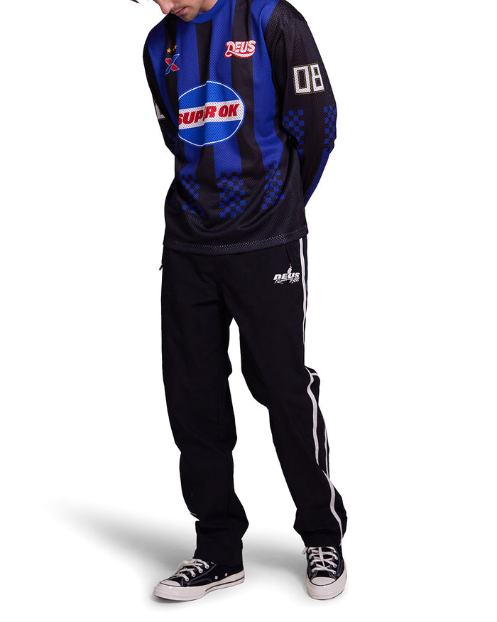 Threepeat Moto Jersey - Black, view 3|Model