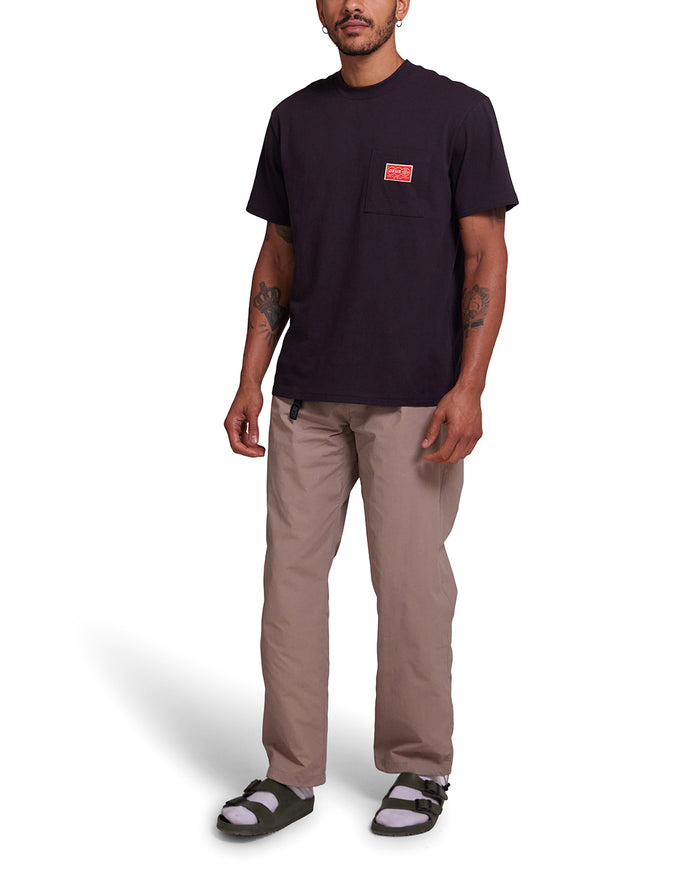 Venture Pocket Tee - Anthracite, view 1|Model